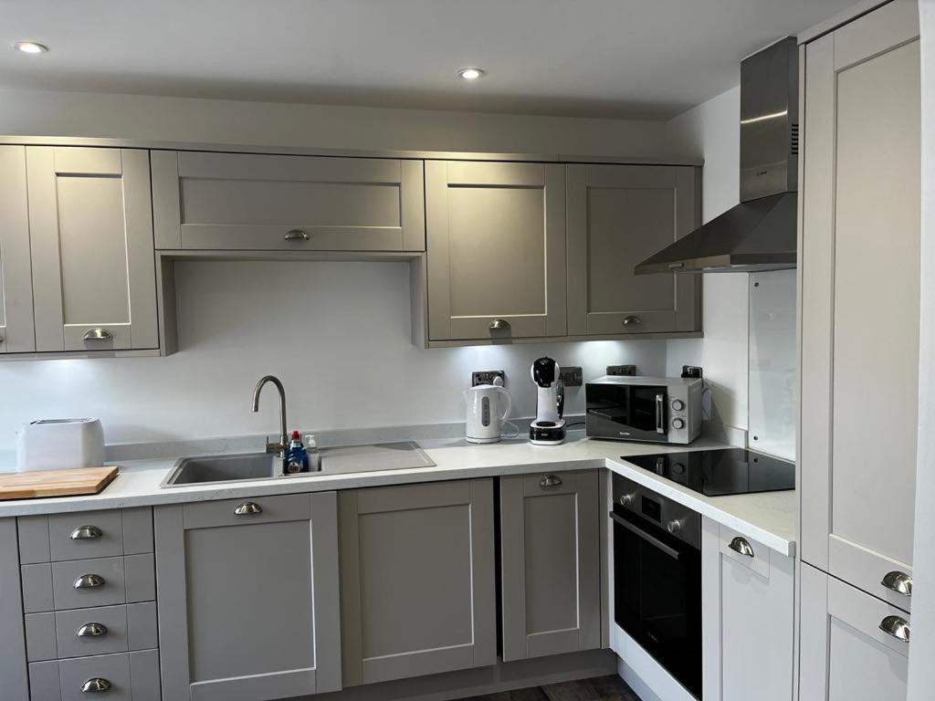 Sterling Stylish 2 Bedroom Central Modern Apartment Darlington  Esterno foto