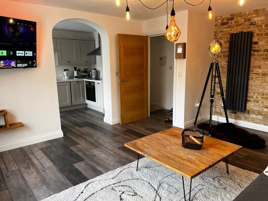 Sterling Stylish 2 Bedroom Central Modern Apartment Darlington  Esterno foto